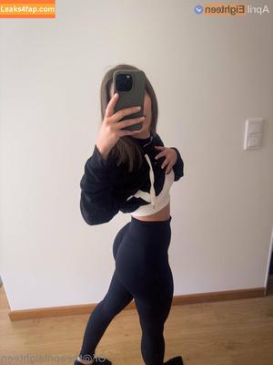 April Eighteen фото #0782