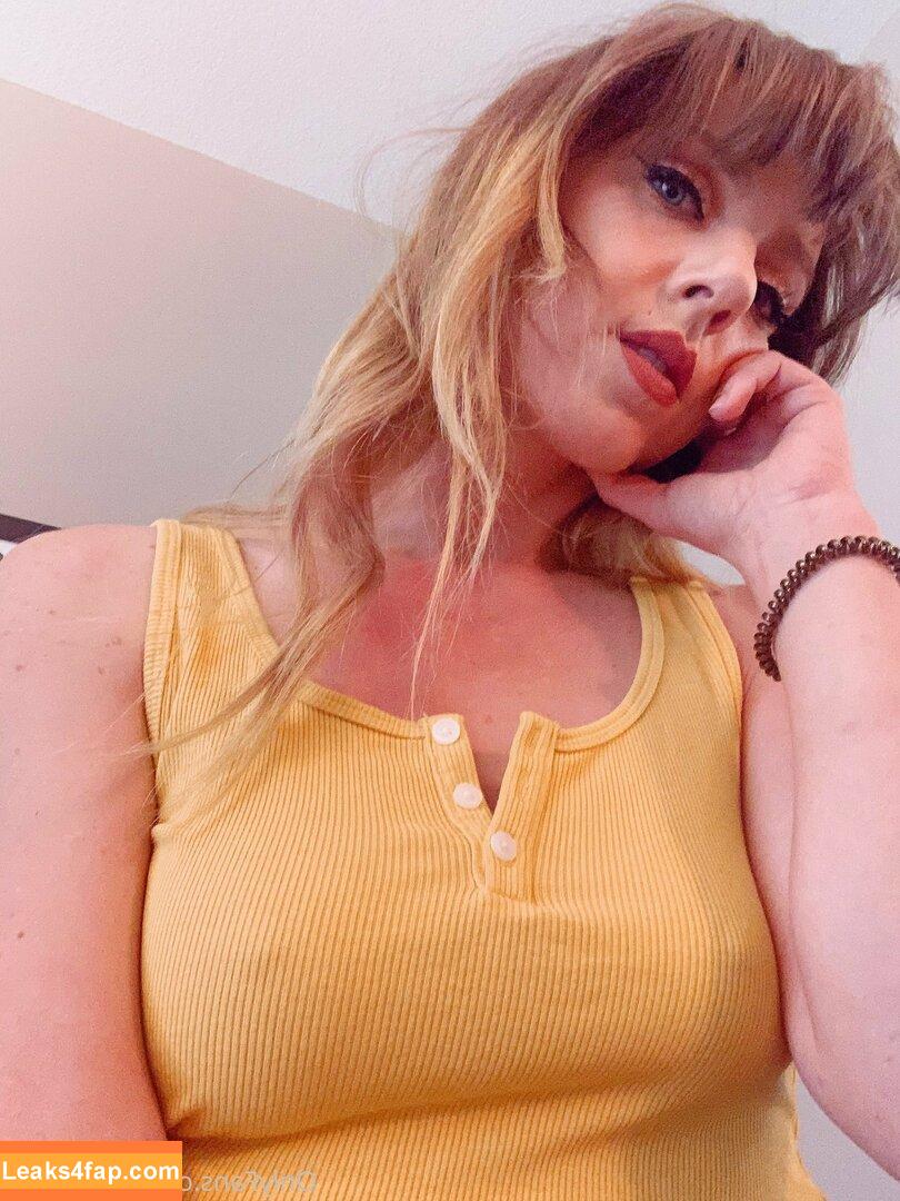 April Gloria / AprilGloria / _AprilGloria слитое фото фото #0322