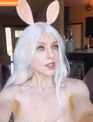 April Gloria фото #0086