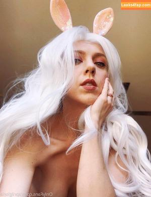 April Gloria фото #0096