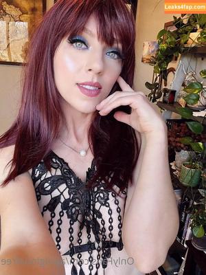 April Gloria фото #0109