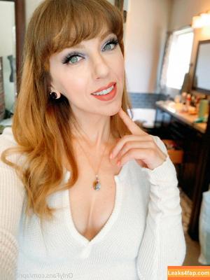 April Gloria фото #0353