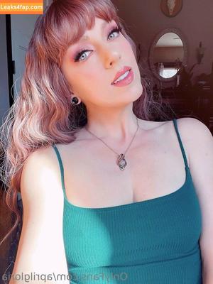 April Gloria фото #0910