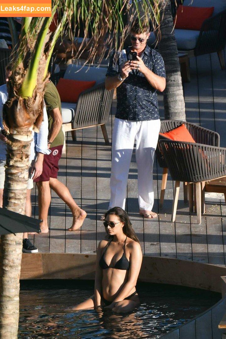 April Love Geary / aprillovegeary leaked photo photo #0125