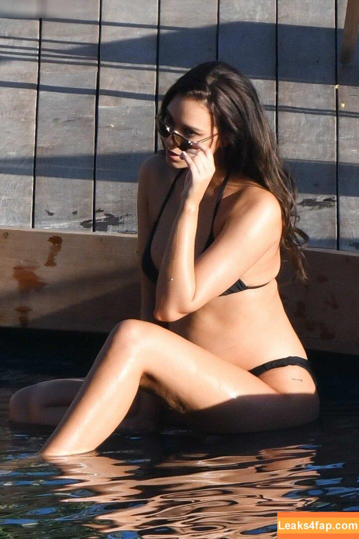 April Love Geary / aprillovegeary leaked photo photo #0135