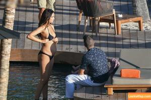 April Love Geary photo #0122