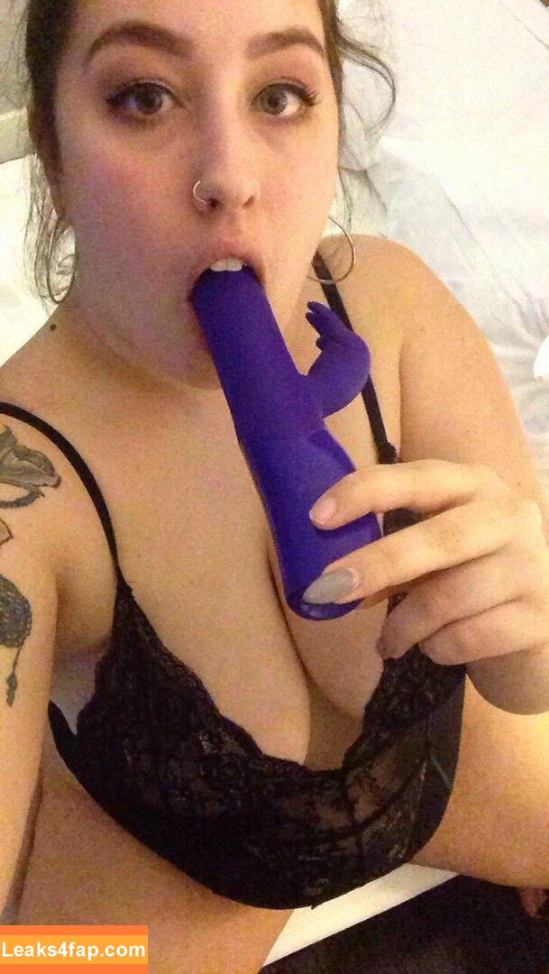 aprilfoxx / april4life leaked photo photo #0043