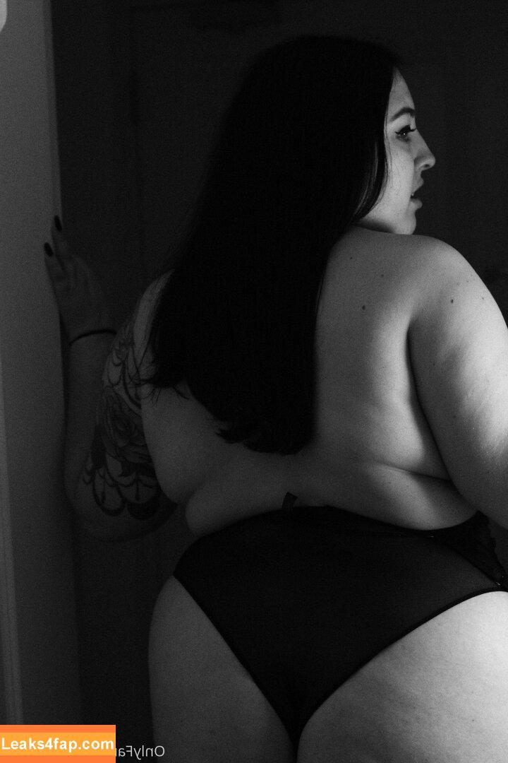 aprilfoxx / april4life leaked photo photo #0296