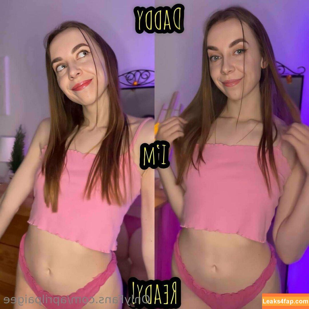 aprilpaigee /  leaked photo photo #0001