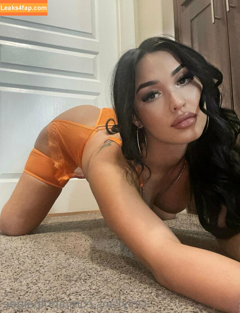 aprilpaigee /  leaked photo photo #0093