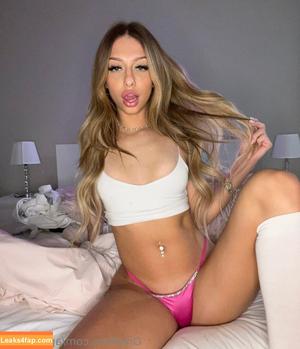 aprilpaigee photo #0968