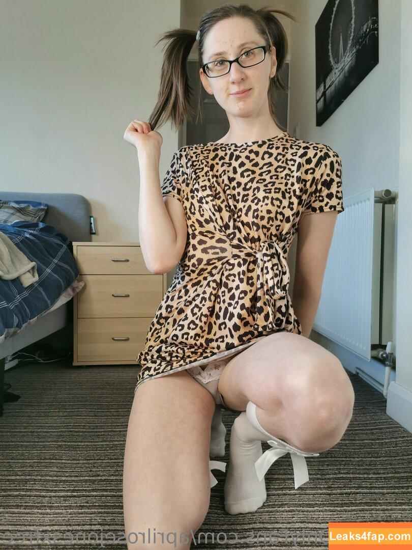 aprilrosejonesxfree / averiejonell leaked photo photo #0046