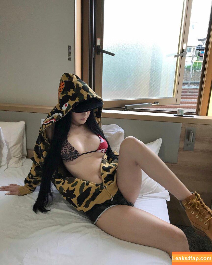 Aradaeyeee leaked photo photo #0047