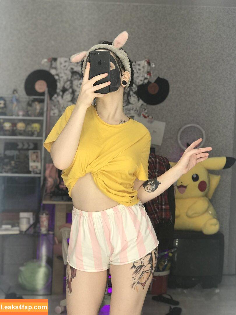 arahnaekb / chloe_glass_ / unkarab leaked photo photo #0060