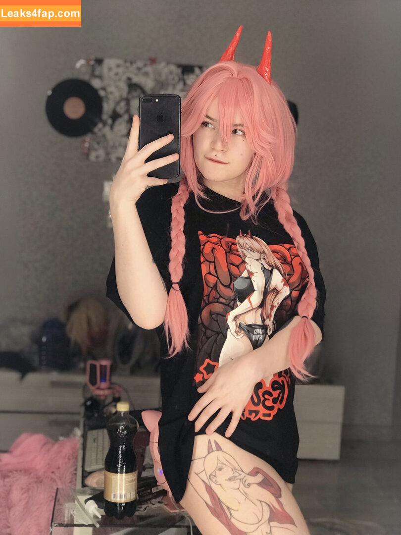 arahnaekb / chloe_glass_ / unkarab leaked photo photo #0074