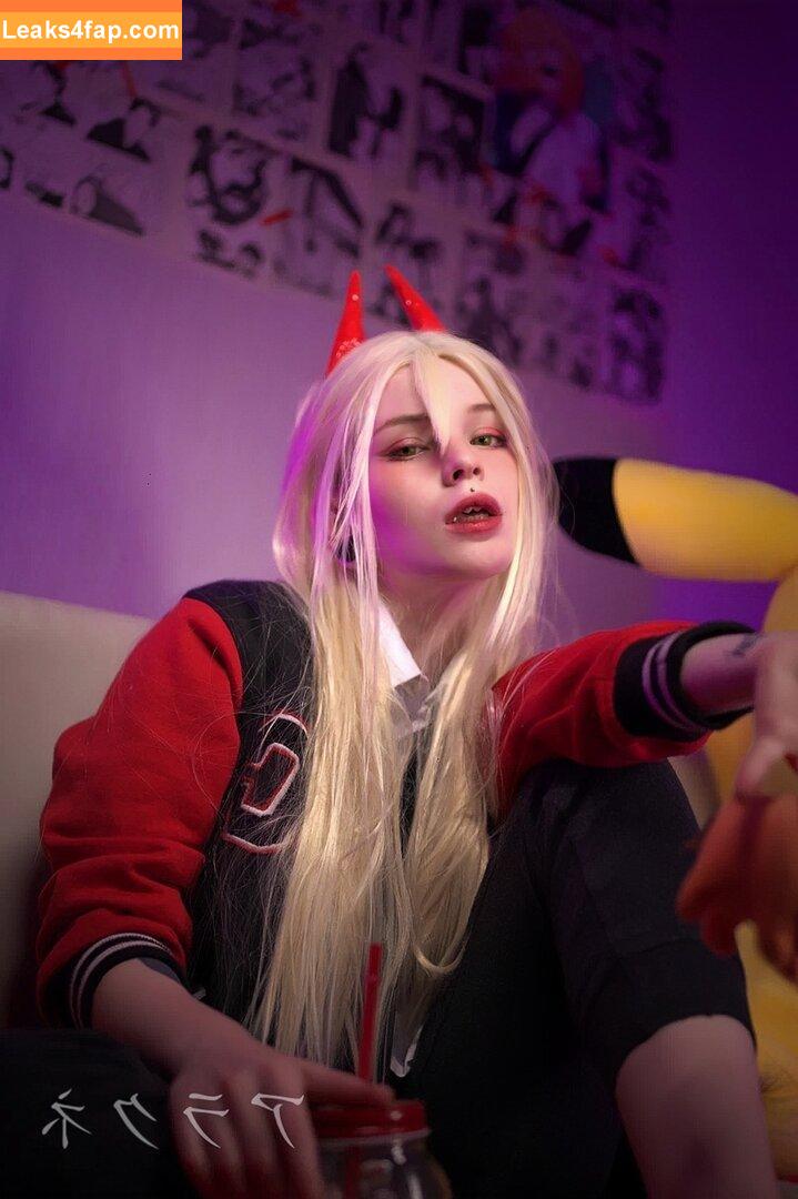 arahnaekb / chloe_glass_ / unkarab leaked photo photo #0108