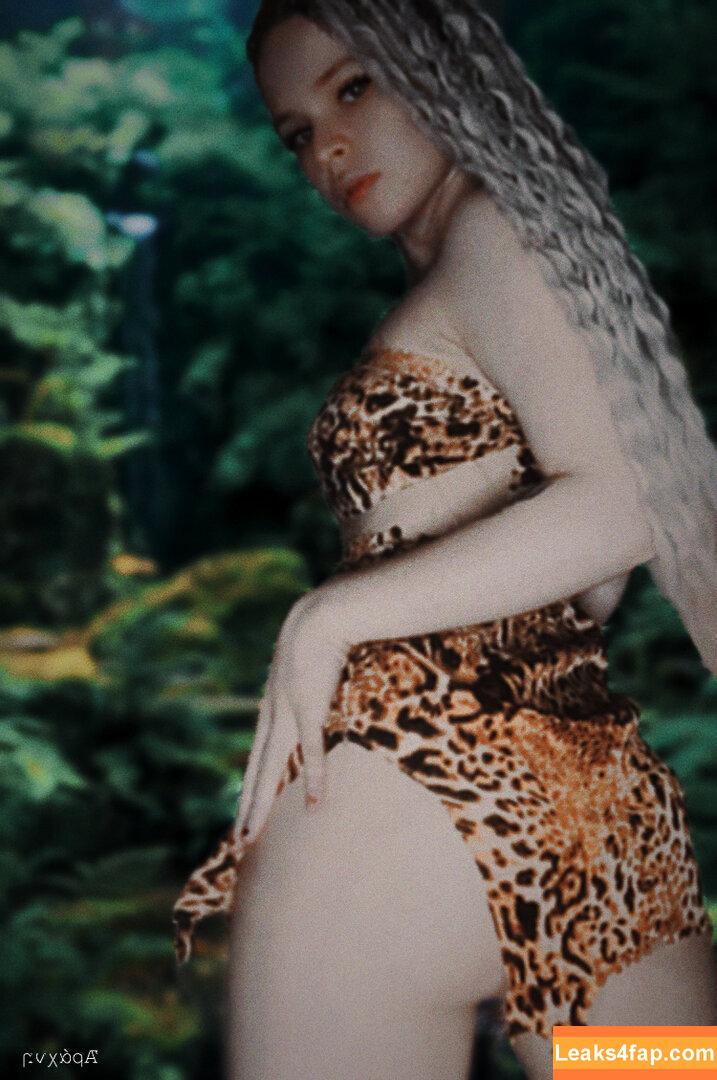 arahnaekb / chloe_glass_ / unkarab leaked photo photo #0190