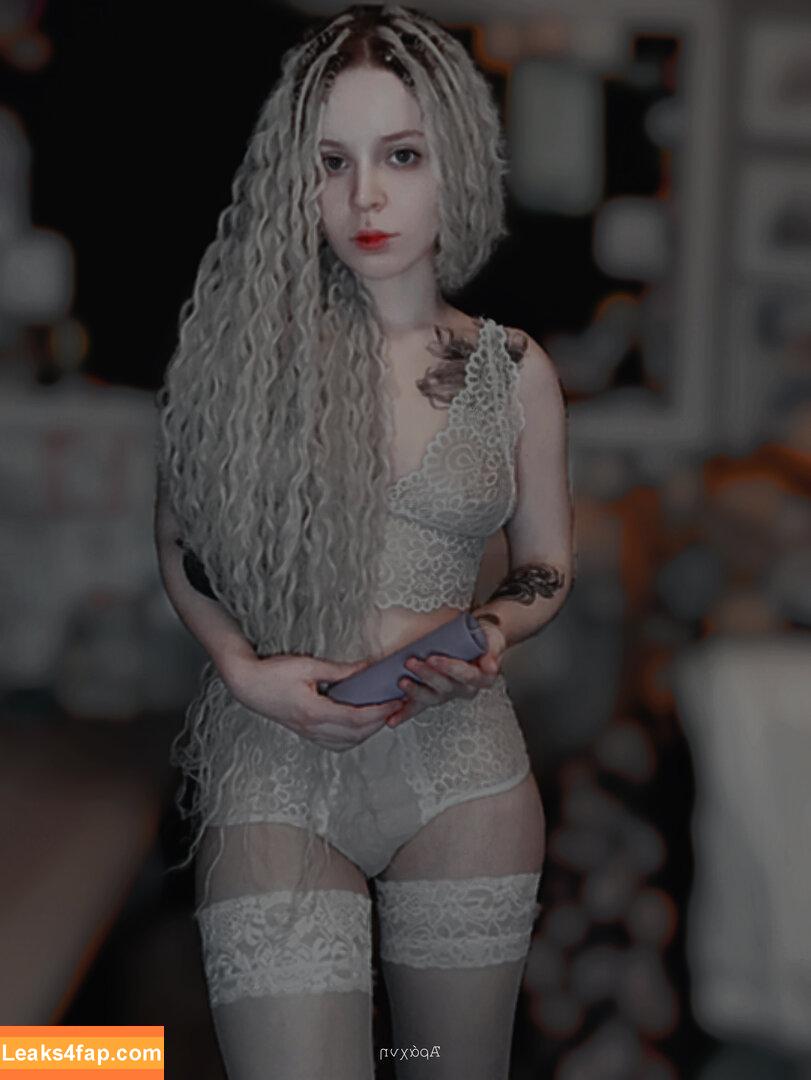 arahnaekb / chloe_glass_ / unkarab leaked photo photo #0286