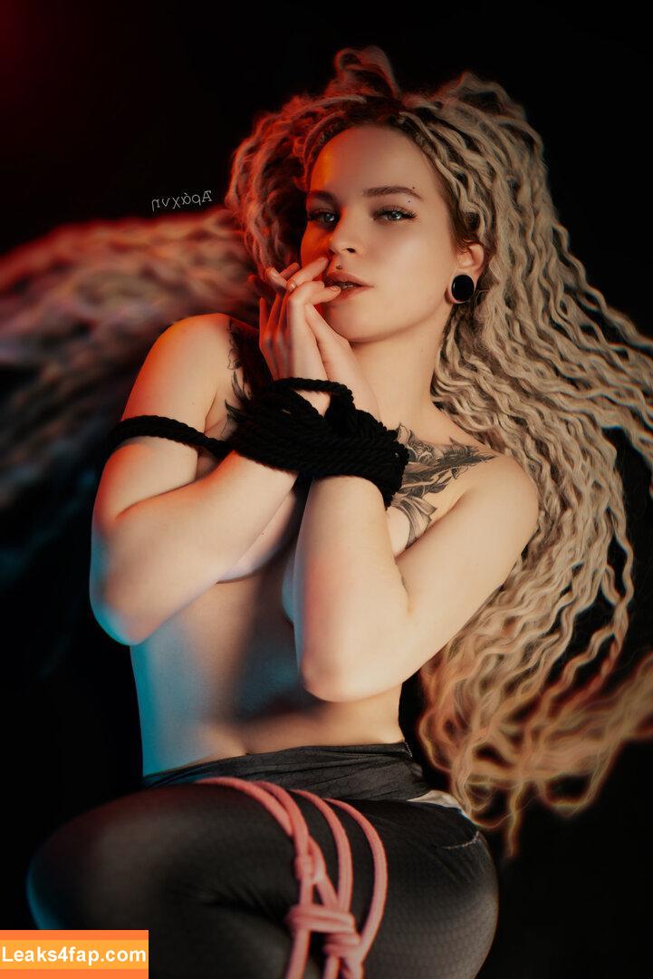 arahnaekb / chloe_glass_ / unkarab leaked photo photo #0326
