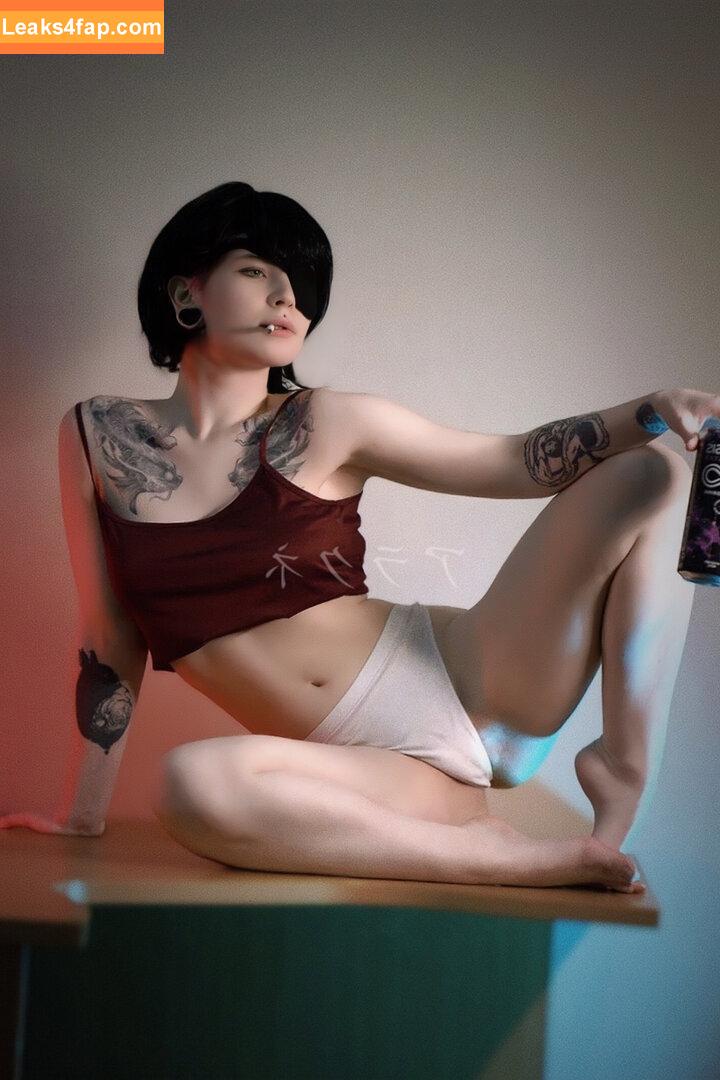 arahnaekb / chloe_glass_ / unkarab leaked photo photo #0402