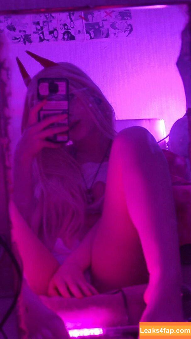 arahnaekb / chloe_glass_ / unkarab leaked photo photo #0457