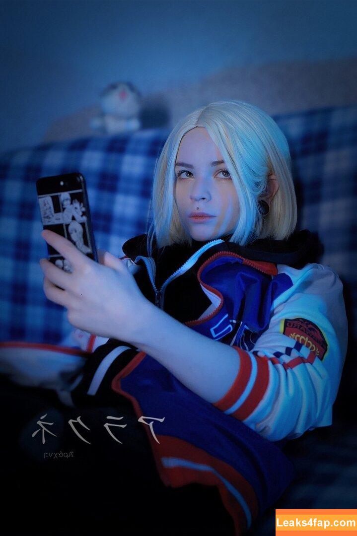 arahnaekb / chloe_glass_ / unkarab leaked photo photo #0488