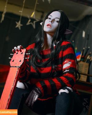 arahnaekb photo #0100