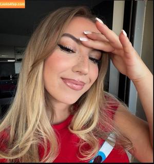 Areliann photo #0058