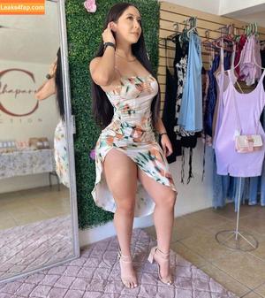 Arely Chaparro photo #0009