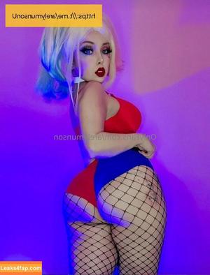 Arely Munson фото #0012