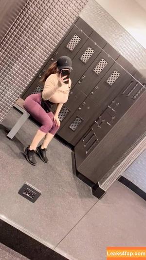 Arely Walle photo #0077