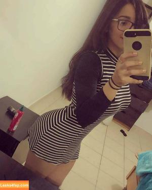 Arely Walle photo #0098