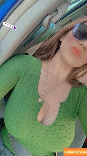 Arely Walle photo #0162
