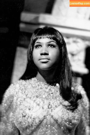 Aretha Franklin photo #0001