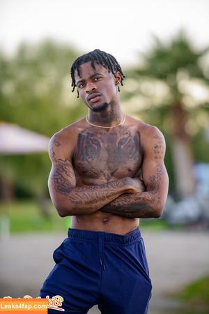 Ari Alectra photo #0198