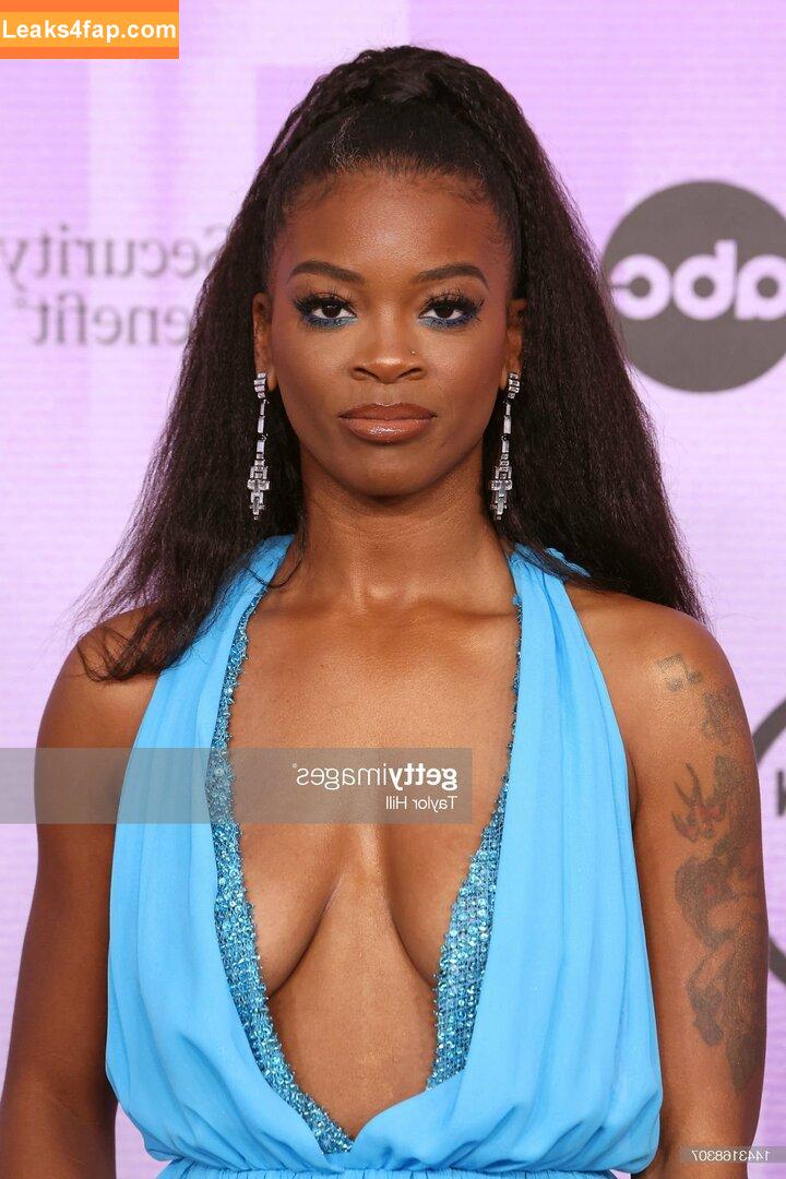 Ari Lennox / arilennox / lennoxari leaked photo photo #0023