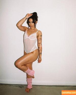 Aria Lee фото #0056