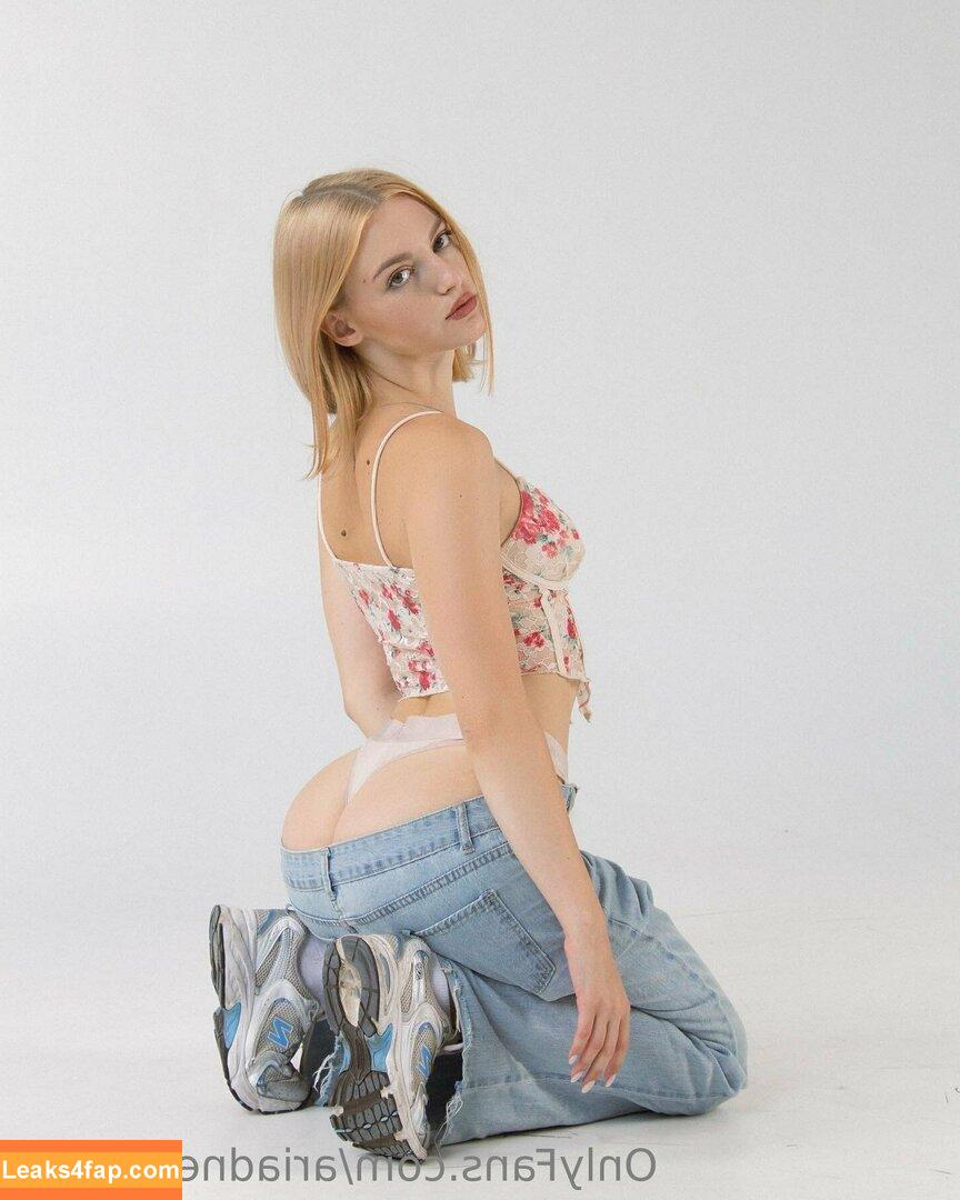ariadne_tender / _tender0ni leaked photo photo #0018