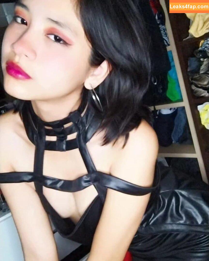 ariana_pan /  leaked photo photo #0003