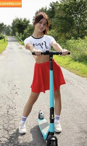 Ariana Regent photo #0182
