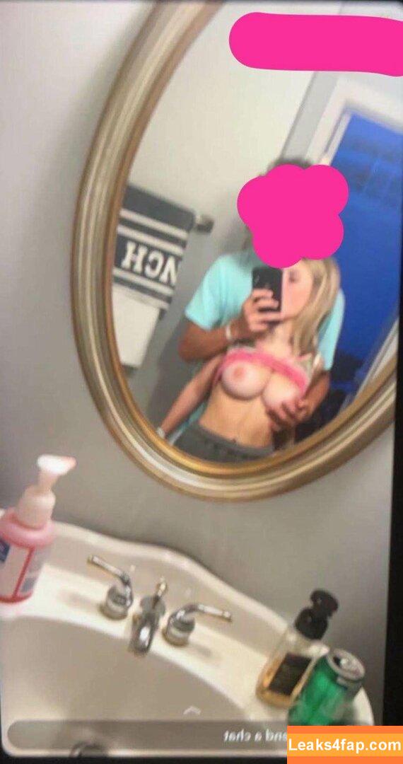 Ariana White / ariana_white_ leaked photo photo #0022