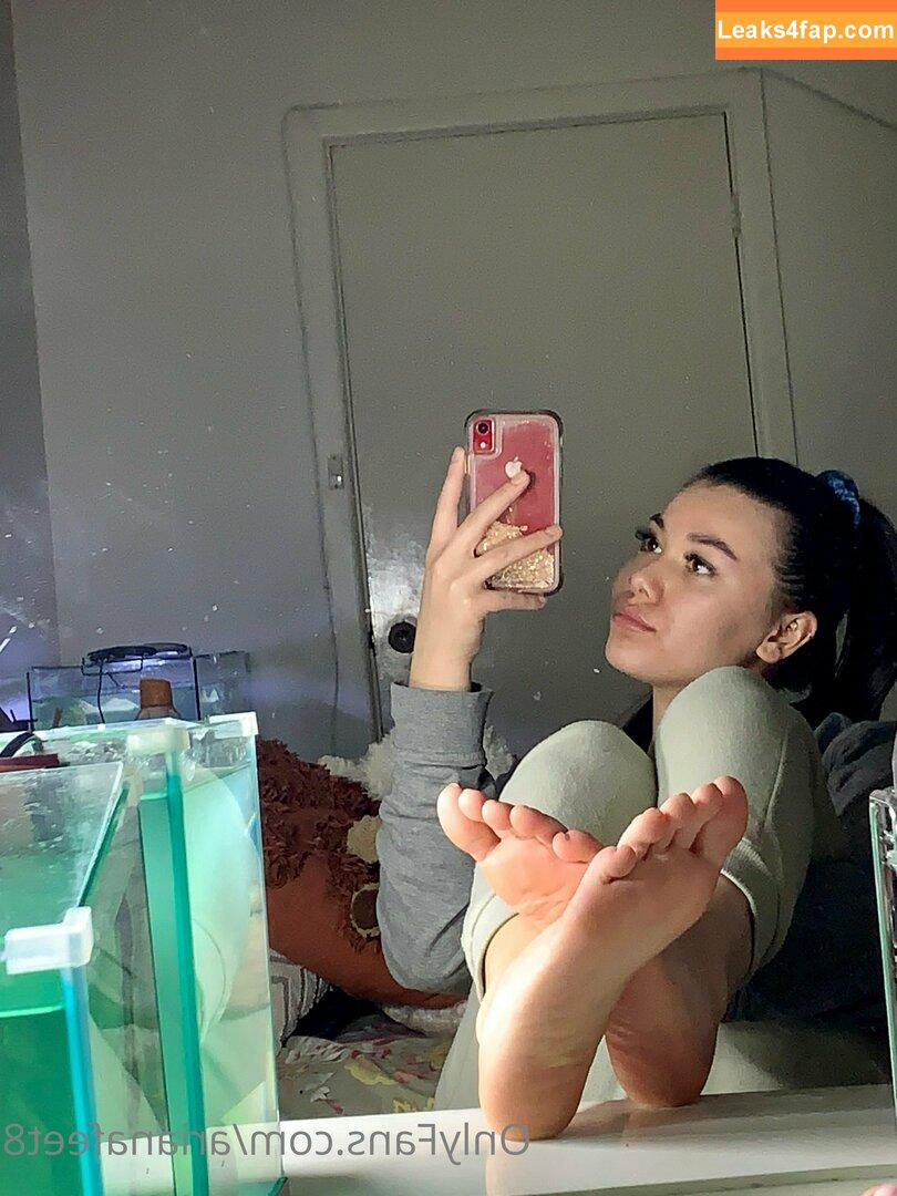 arianafeet8 /  leaked photo photo #0011