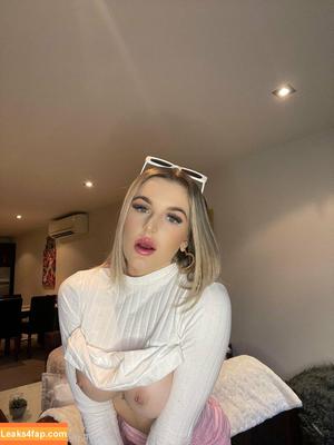 arianaus photo #0114