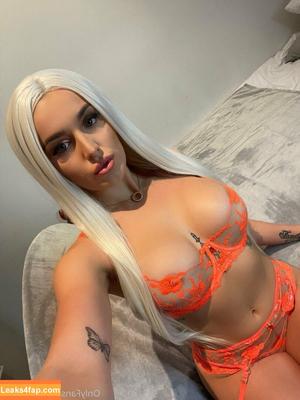 arianaus photo #0258