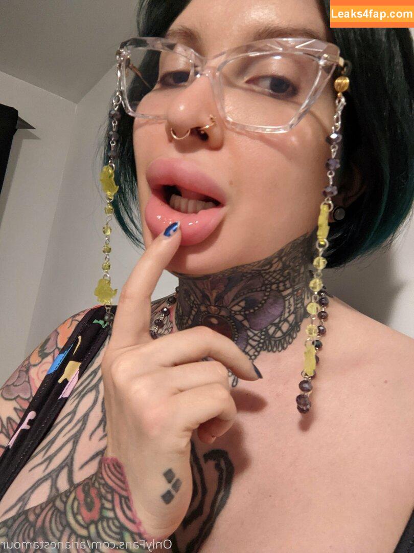 Ariane Saint Amour / ariane_st.amour leaked photo photo #0014