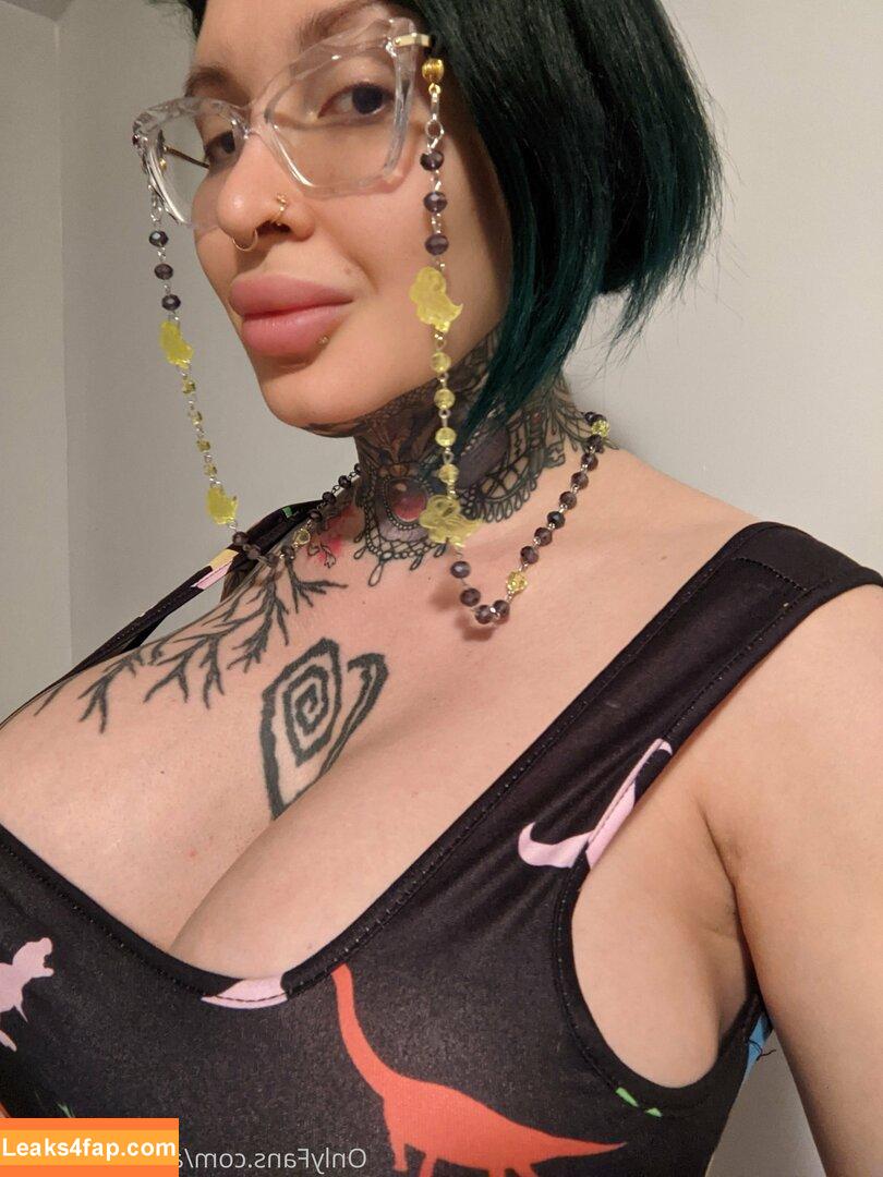 Ariane Saint Amour / ariane_st.amour leaked photo photo #0024