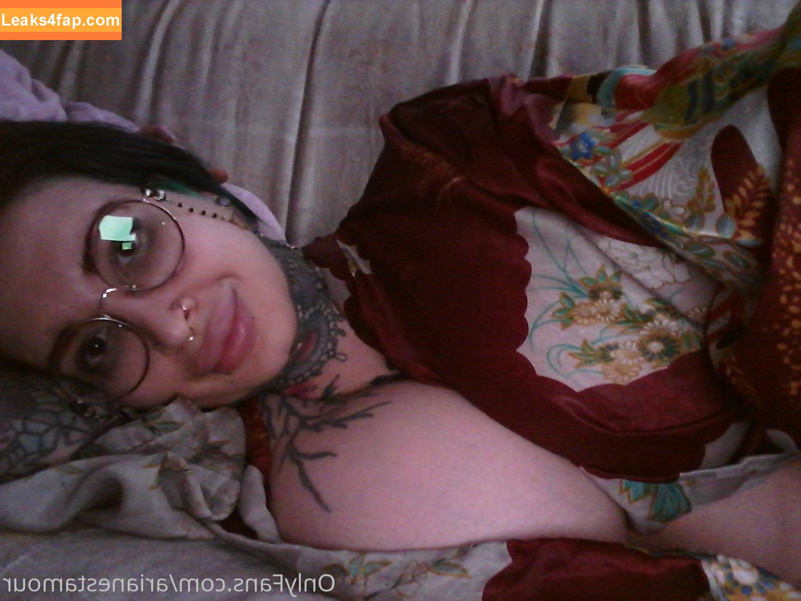 Ariane Saint Amour / ariane_st.amour leaked photo photo #0074