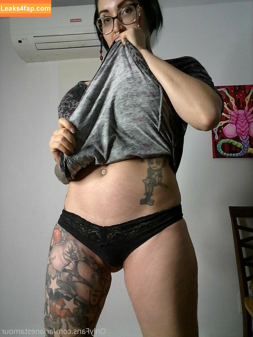 Ariane Saint Amour / ariane_st.amour leaked photo photo #0084