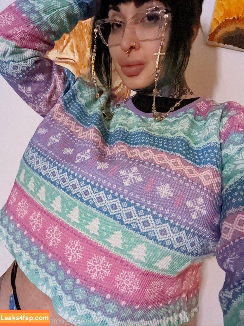 Ariane Saint Amour / ariane_st.amour leaked photo photo #0117