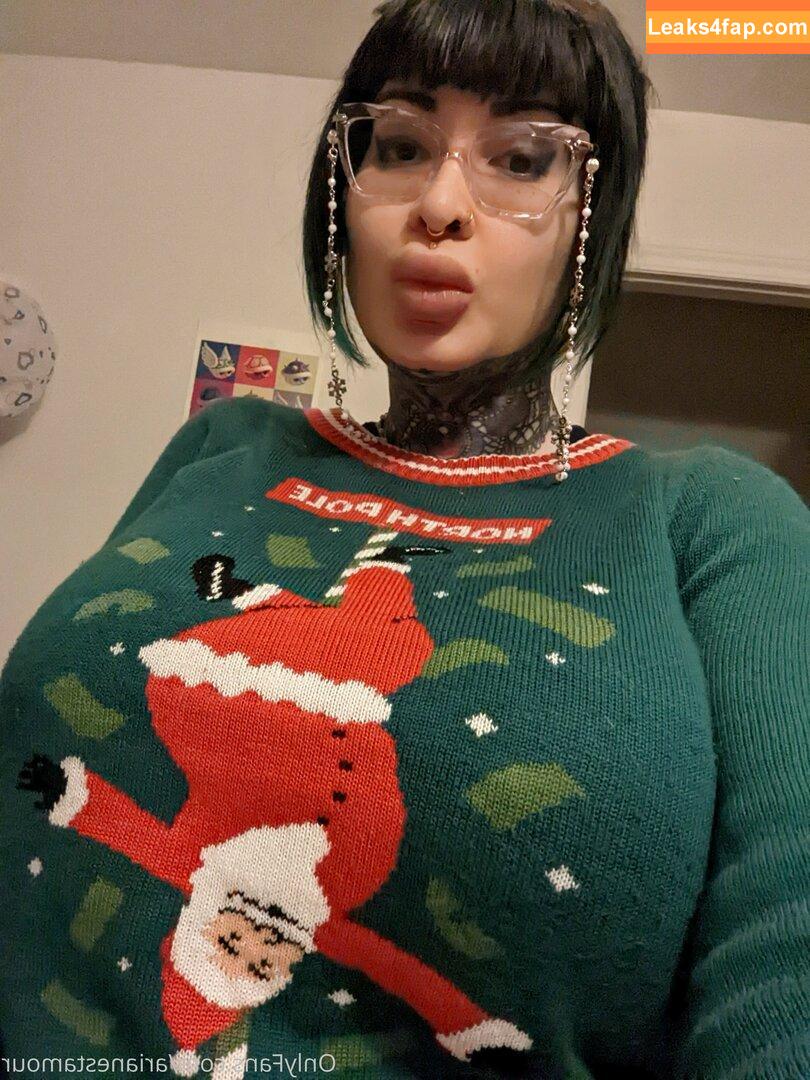 Ariane Saint Amour / ariane_st.amour leaked photo photo #0135